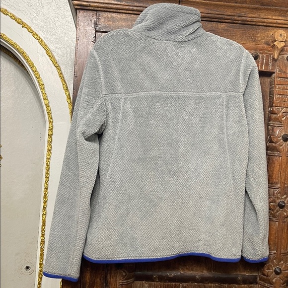 Patagonia Synchilla Snap-T Fleece Pullover | Women’s Small | Gray & Blue - Picture 4 of 5